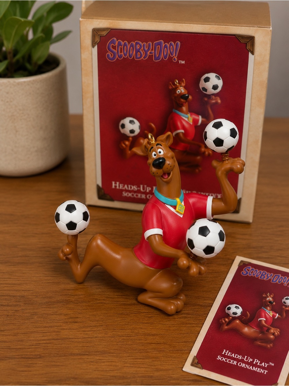 "Heads-Up Play" Scooby-Doo soccer ornament Hallmark Keepsake released in 2004